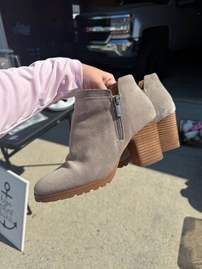 Lucky Brand Taupe Suede Block Heel Ankle Booties